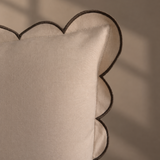 Scalloped Edge 45cm - Putty