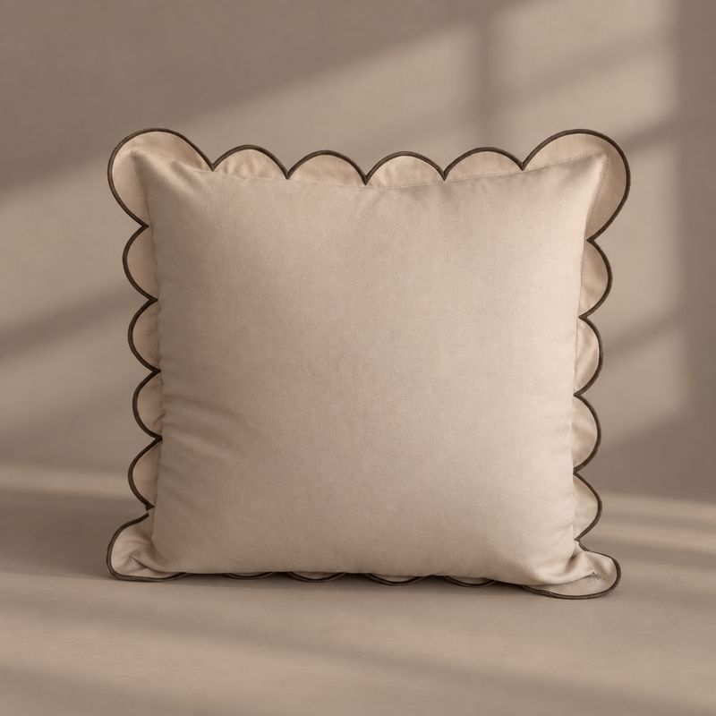 Scalloped Edge 45cm - Putty